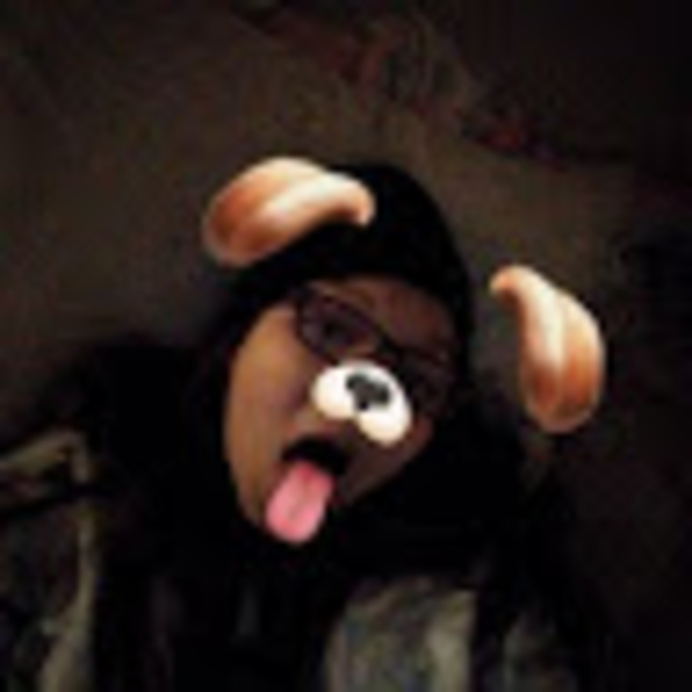 Meet your Posher, Elena